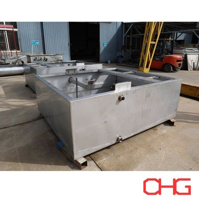 Dobra cena. Urządzenia do opryskiwania elektrostatycznego Zamówiony zbiornik do oczyszczania powierzchni metalu do wstępnej obróbki System opryskiwania chemicznego/wodnego w Internecie