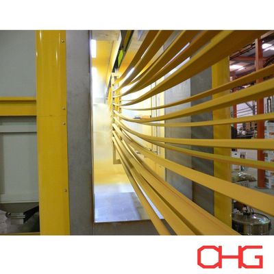 Automatyczna linia powlekania proszkiem z elektrostatycznymi pistoletami rozpylającymi i odwrotnikiem